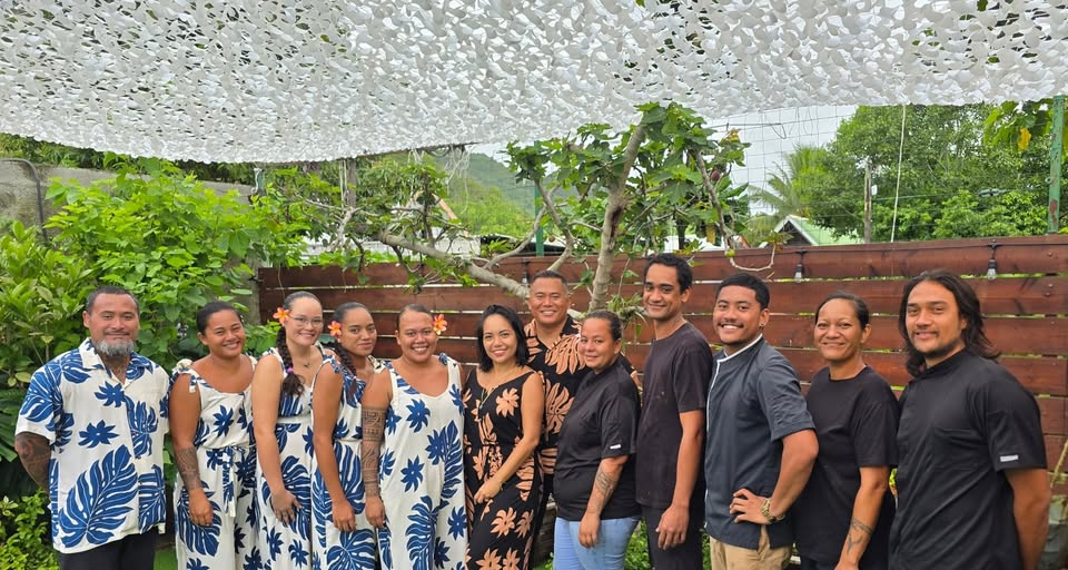 A group portrait at KE’IKI Restaurant in Moorea